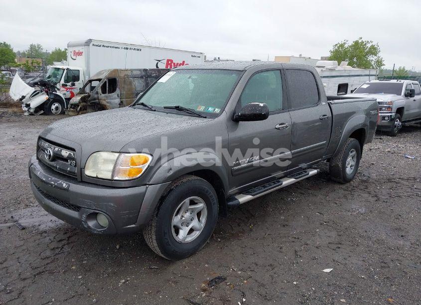 Photo 2 of 2004 Toyota Tundra SR5 V8 (VIN 5TBDT44124S439652)