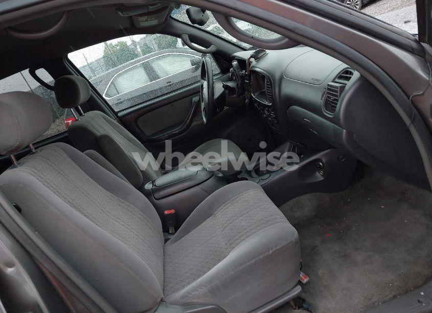 Photo 5 of 2004 Toyota Tundra SR5 V8 (VIN 5TBDT44124S439652)