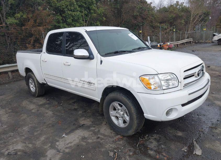 2005 Toyota Tundra SR5 V8 (VIN 5TBDT44125S469641) main photo