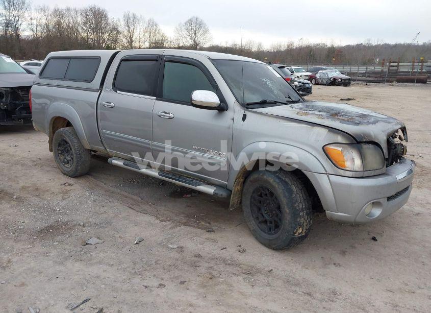 2005 Toyota Tundra SR5 V8 (VIN 5TBDT44125S483992) main photo