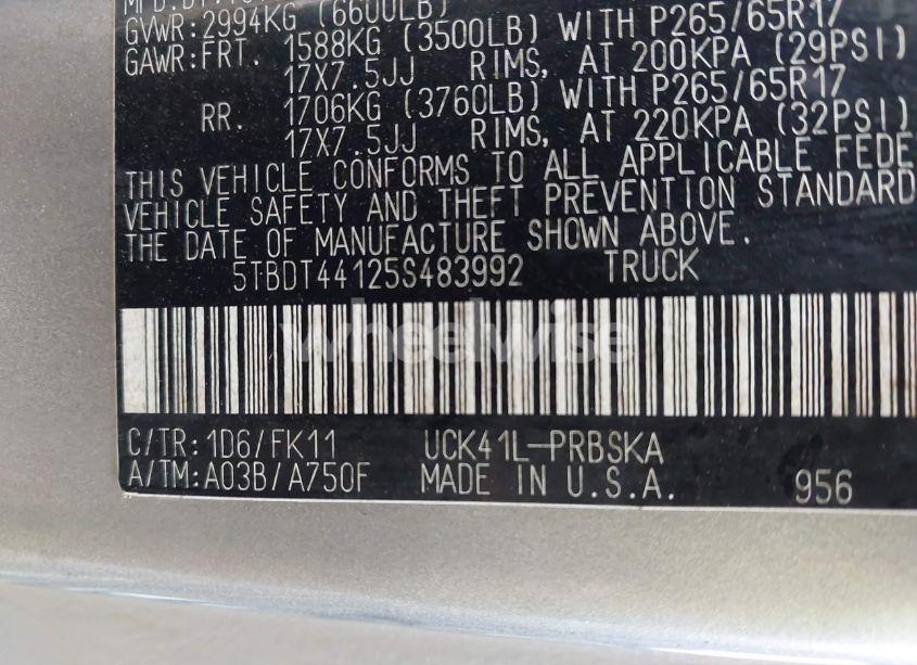 Photo 9 of 2005 Toyota Tundra SR5 V8 (VIN 5TBDT44125S483992)