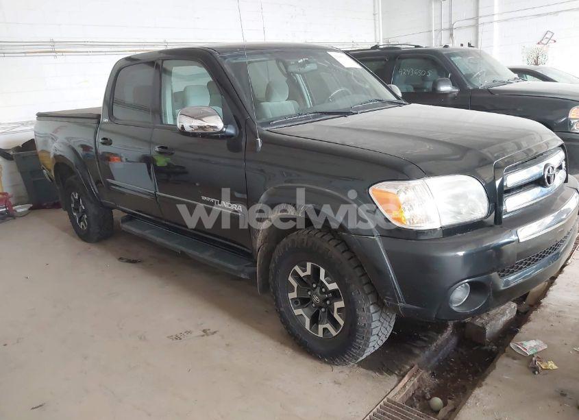 2006 Toyota Tundra SR5 V8 (VIN 5TBDT44126S512683) main photo