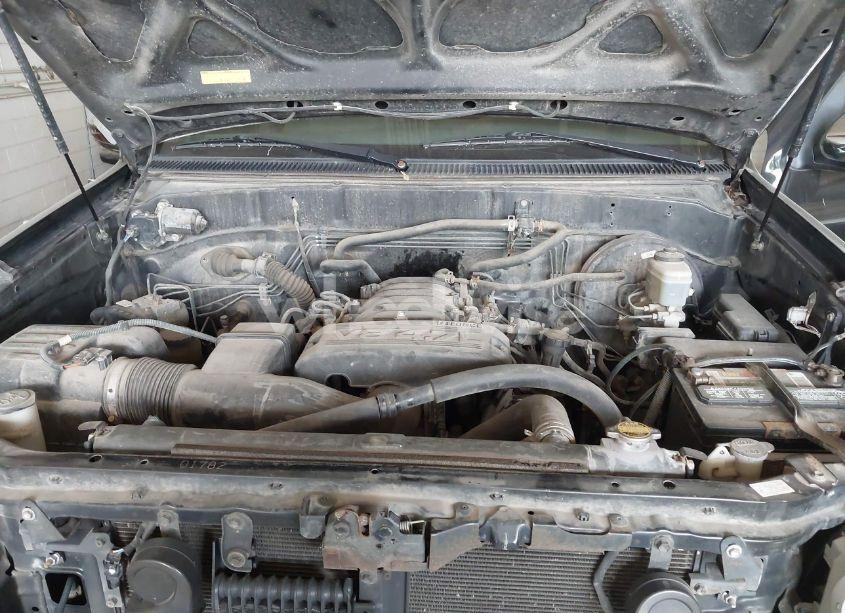 Photo 10 of 2006 Toyota Tundra SR5 V8 (VIN 5TBDT44126S512683)