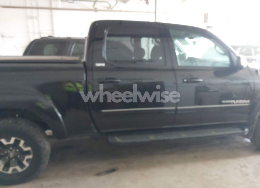Photo 13 of 2006 Toyota Tundra SR5 V8 (VIN 5TBDT44126S512683)