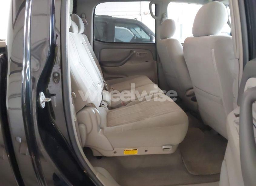 Photo 8 of 2006 Toyota Tundra SR5 V8 (VIN 5TBDT44126S512683)