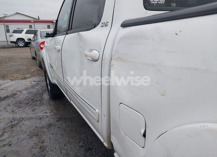 Photo 17 of 2006 Toyota Tundra SR5 V8 (VIN 5TBDT44126S519830)