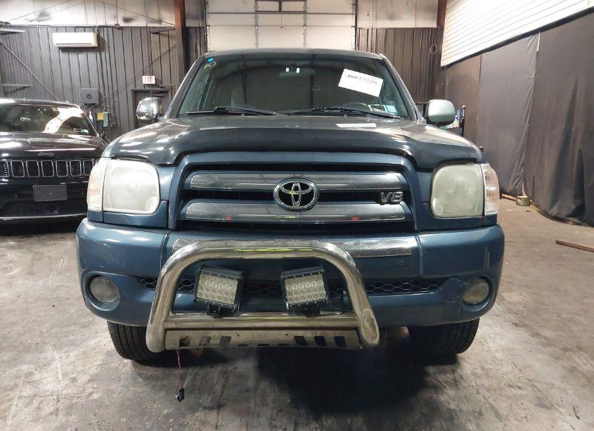 Photo 12 of 2006 Toyota Tundra SR5 V8 (VIN 5TBDT44126S522680)
