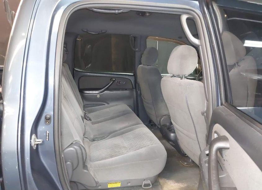 Photo 8 of 2006 Toyota Tundra SR5 V8 (VIN 5TBDT44126S522680)