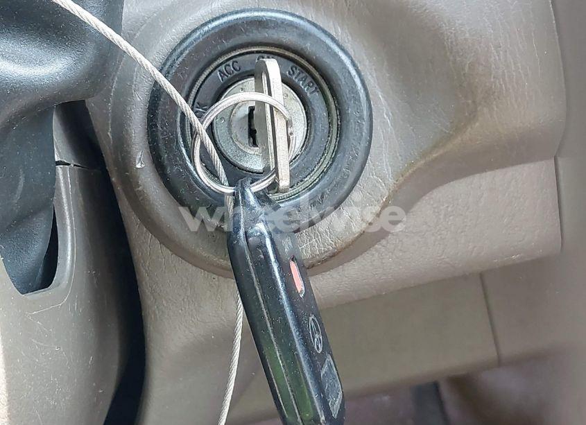 Photo 11 of 2005 Toyota Tundra SR5 V8 (VIN 5TBDT44135S479451)