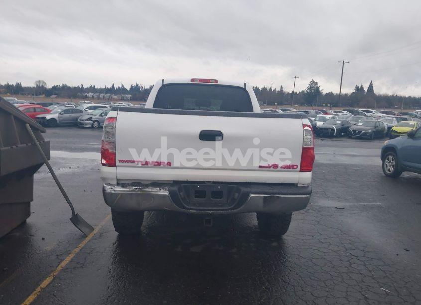 Photo 16 of 2005 Toyota Tundra SR5 V8 (VIN 5TBDT44135S487713)