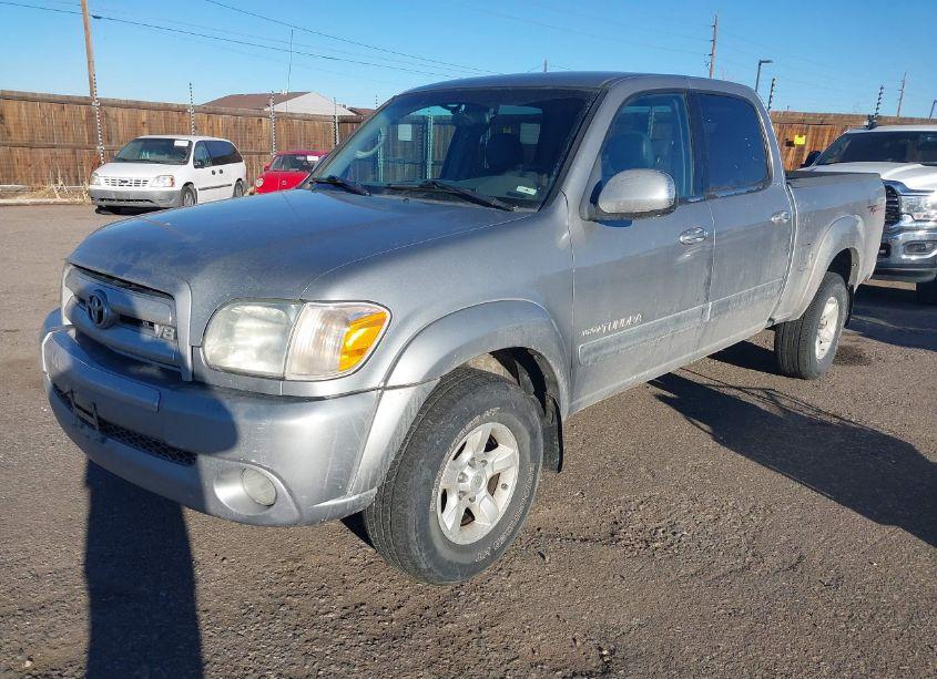 Photo 2 of 2005 Toyota Tundra SR5 V8 (VIN 5TBDT44135S496069)