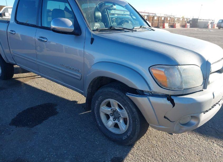 Photo 6 of 2005 Toyota Tundra SR5 V8 (VIN 5TBDT44135S496069)