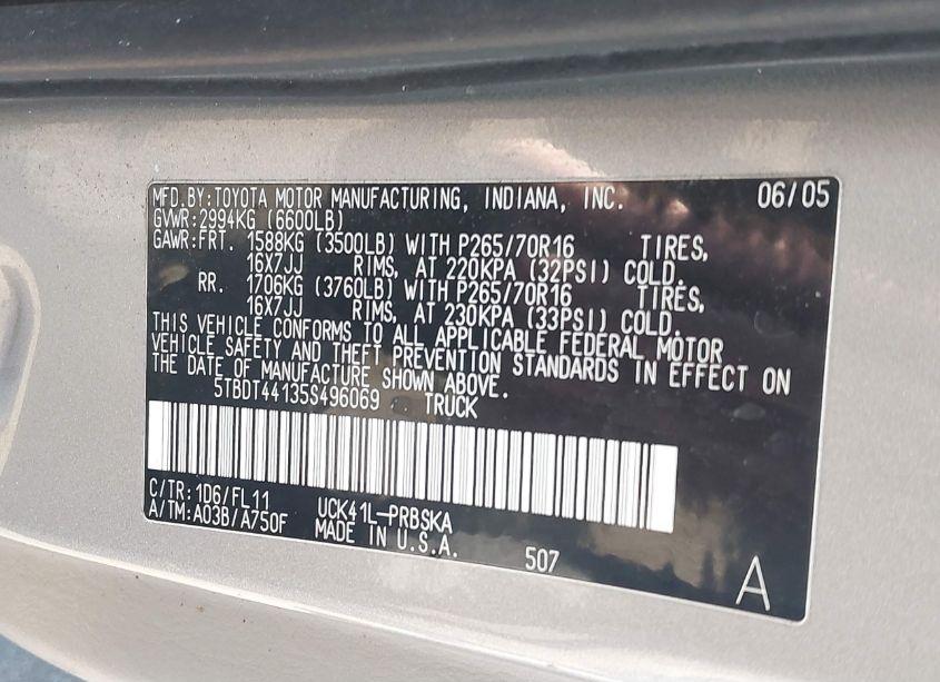 Photo 9 of 2005 Toyota Tundra SR5 V8 (VIN 5TBDT44135S496069)