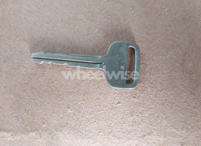 Photo 11 of 2006 Toyota Tundra SR5 V8 (VIN 5TBDT44136S507427)