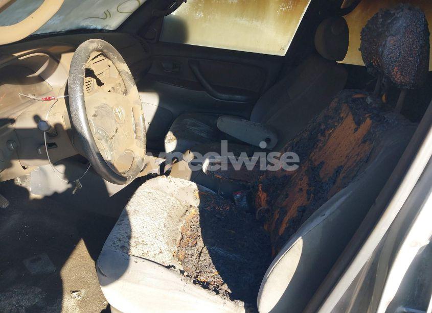 Photo 6 of 2006 Toyota Tundra SR5 V8 (VIN 5TBDT44136S507427)