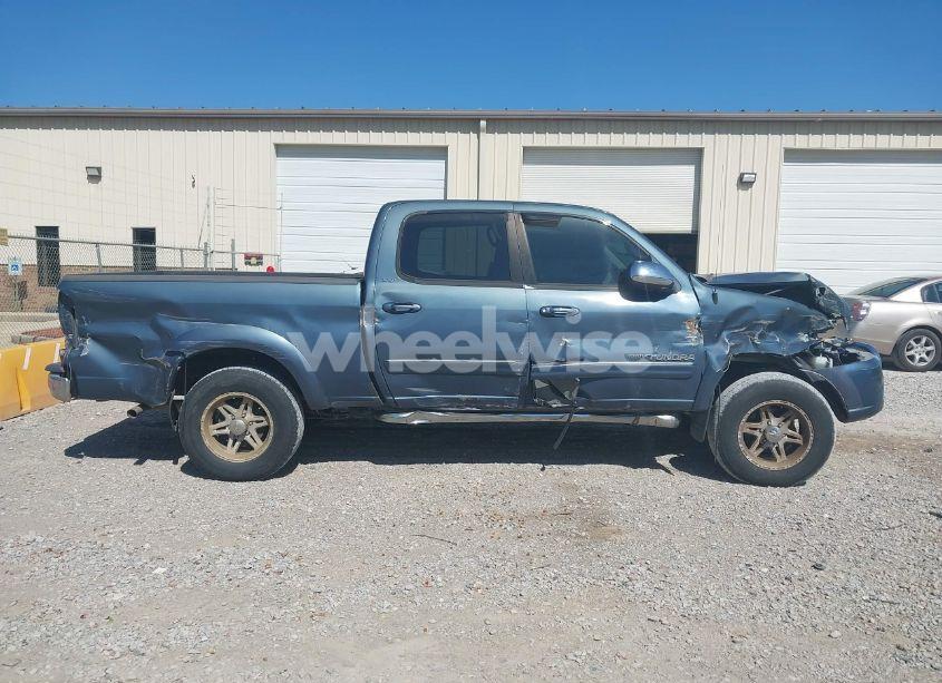 Photo 13 of 2006 Toyota Tundra SR5 V8 (VIN 5TBDT44136S530402)