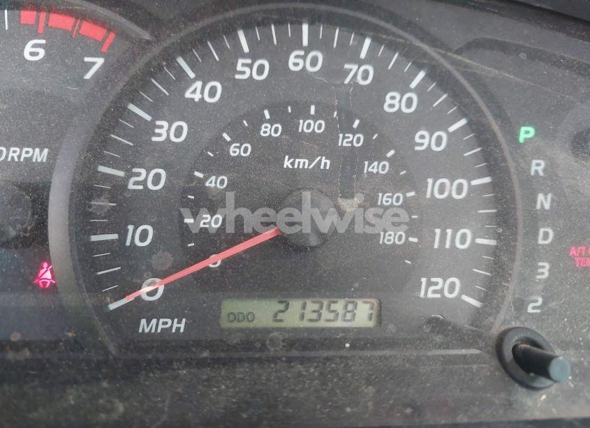 Photo 7 of 2006 Toyota Tundra SR5 V8 (VIN 5TBDT44136S530402)