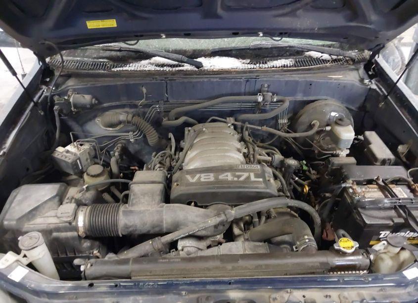 Photo 10 of 2004 Toyota Tundra SR5 V8 (VIN 5TBDT44144S458784)
