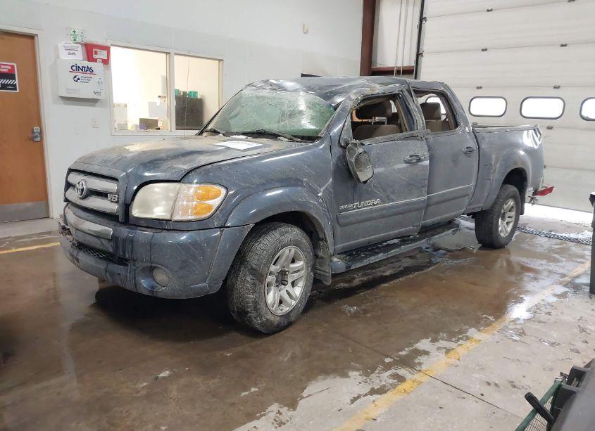 Photo 2 of 2004 Toyota Tundra SR5 V8 (VIN 5TBDT44144S458784)