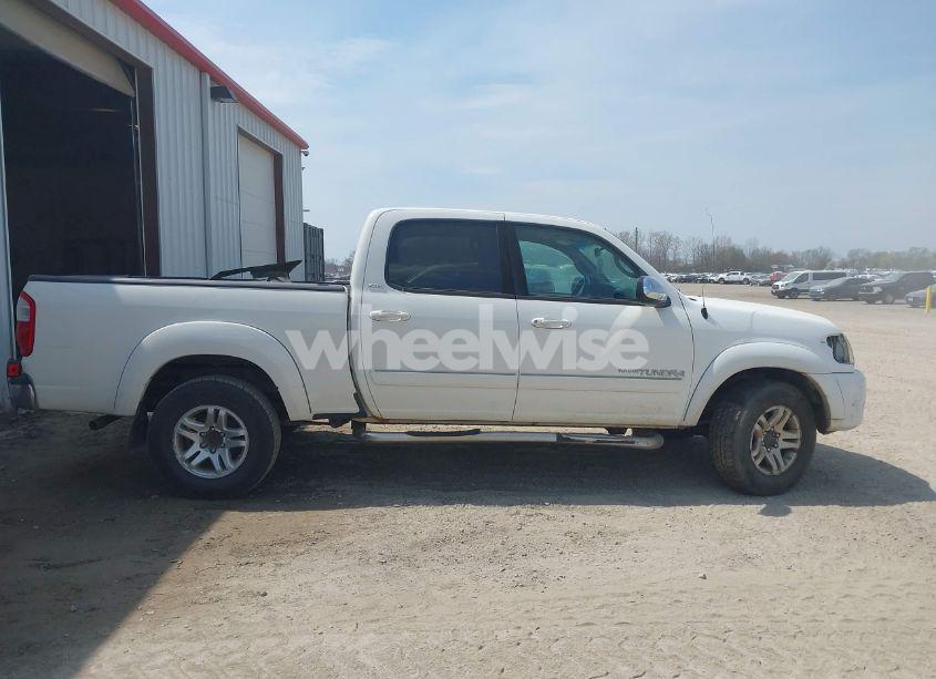 Photo 13 of 2005 Toyota Tundra SR5 V8 (VIN 5TBDT44145S474663)