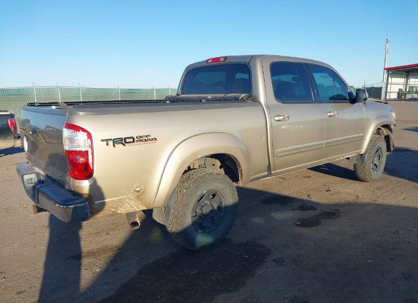 Photo 4 of 2005 Toyota Tundra SR5 V8 (VIN 5TBDT44145S495545)