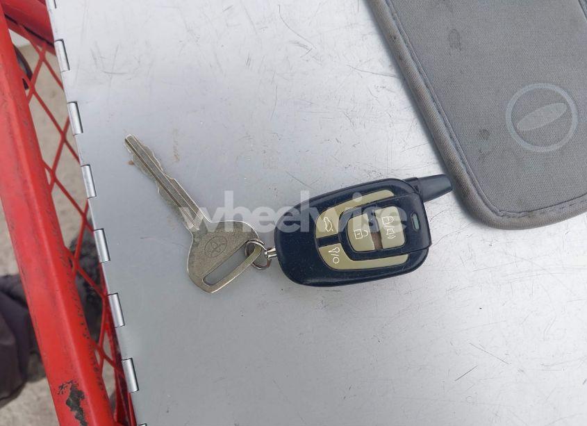 Photo 11 of 2006 Toyota Tundra SR5 V8 (VIN 5TBDT44146S518789)