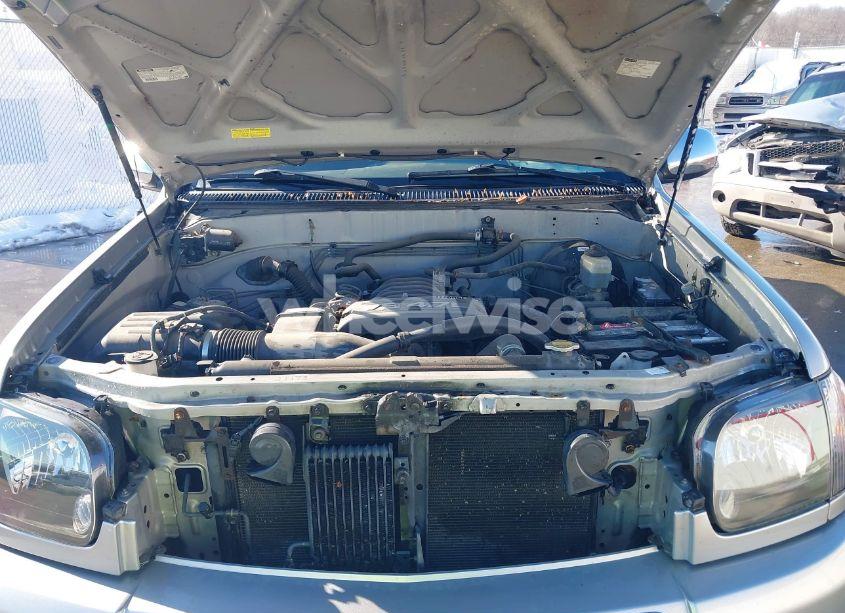 Photo 10 of 2006 Toyota Tundra SR5 V8 (VIN 5TBDT44146S522082)