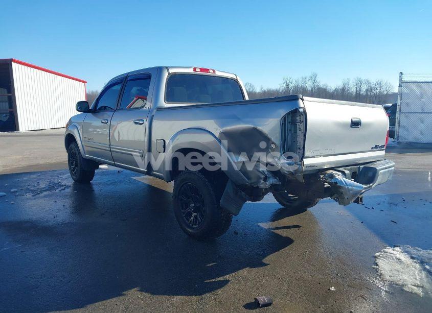 Photo 3 of 2006 Toyota Tundra SR5 V8 (VIN 5TBDT44146S522082)