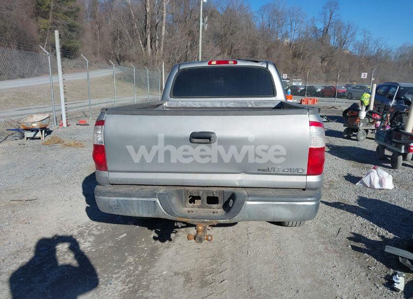 Photo 16 of 2005 Toyota Tundra SR5 V8 (VIN 5TBDT44155S484229)