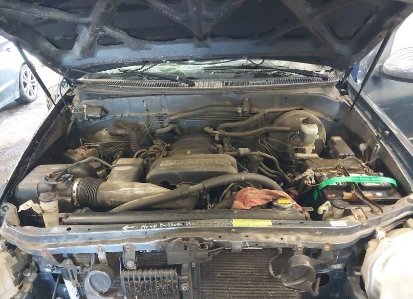 Photo 10 of 2006 Toyota Tundra SR5 V8 (VIN 5TBDT44156S518445)