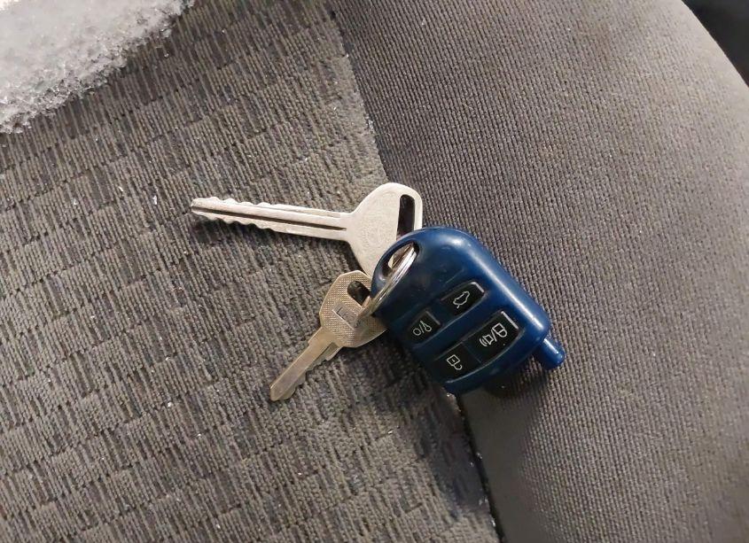 Photo 11 of 2006 Toyota Tundra SR5 V8 (VIN 5TBDT44156S518445)