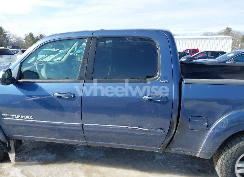 Photo 15 of 2004 Toyota Tundra SR5 V8 (VIN 5TBDT44164S456180)