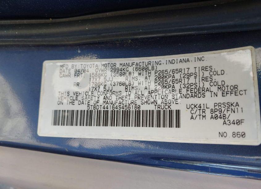 Photo 9 of 2004 Toyota Tundra SR5 V8 (VIN 5TBDT44164S456180)