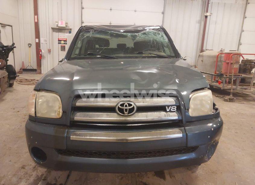 Photo 12 of 2005 Toyota Tundra SR5 V8 (VIN 5TBDT44165S501233)