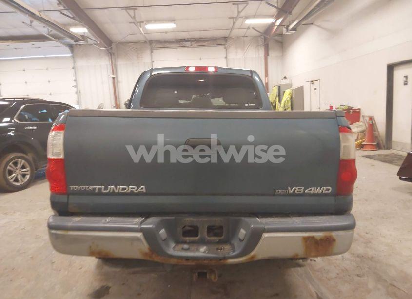 Photo 16 of 2005 Toyota Tundra SR5 V8 (VIN 5TBDT44165S501233)