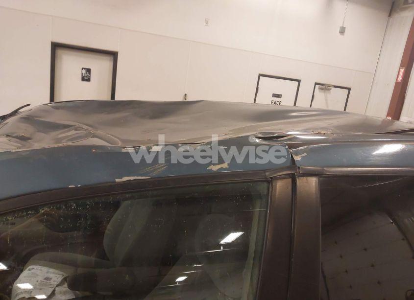 Photo 6 of 2005 Toyota Tundra SR5 V8 (VIN 5TBDT44165S501233)