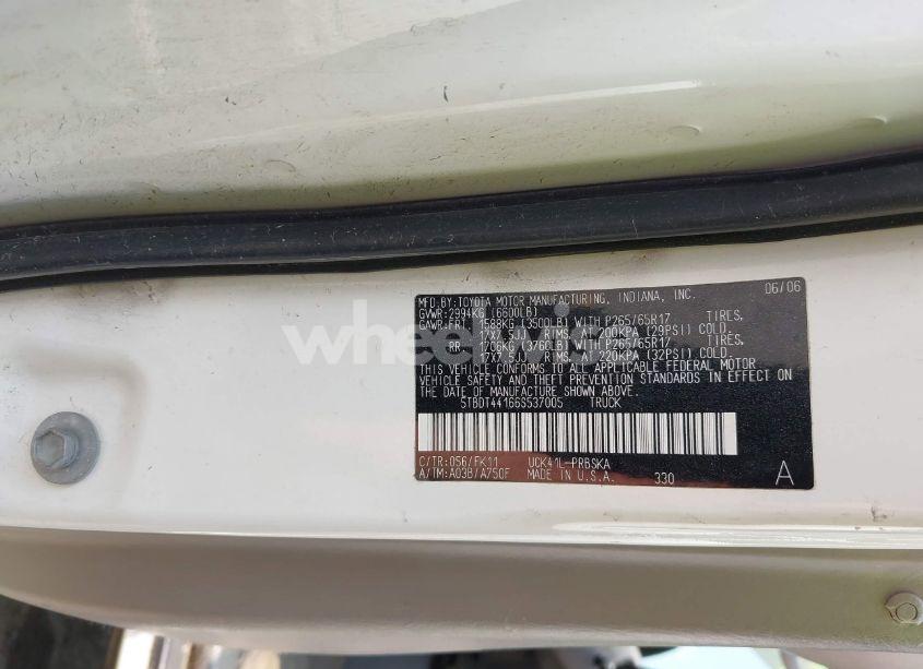 Photo 9 of 2006 Toyota Tundra SR5 V8 (VIN 5TBDT44166S537005)