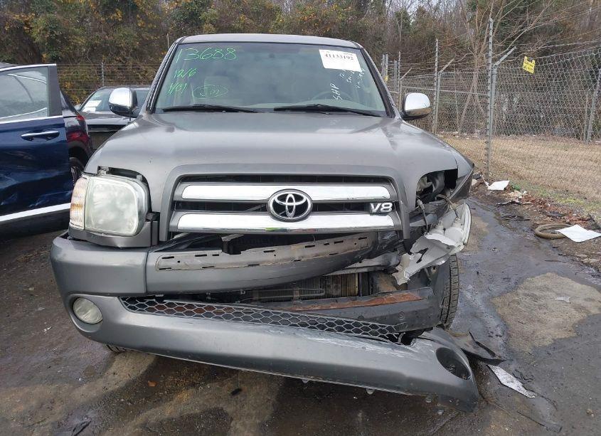 Photo 12 of 2006 Toyota Tundra SR5 V8 (VIN 5TBDT44166S543984)