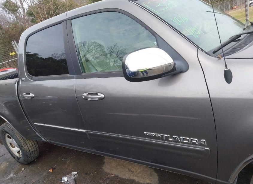 Photo 13 of 2006 Toyota Tundra SR5 V8 (VIN 5TBDT44166S543984)