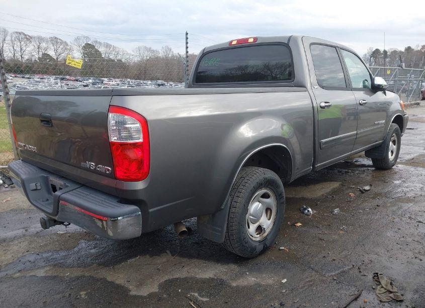 Photo 4 of 2006 Toyota Tundra SR5 V8 (VIN 5TBDT44166S543984)
