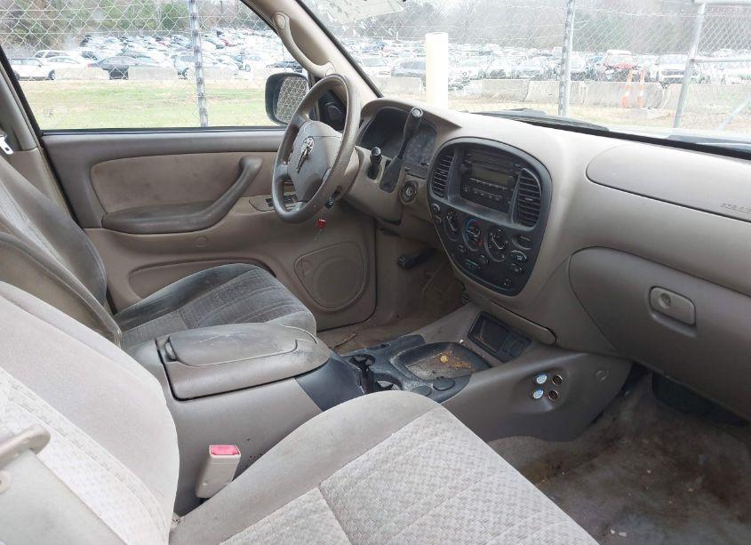 Photo 5 of 2006 Toyota Tundra SR5 V8 (VIN 5TBDT44166S543984)