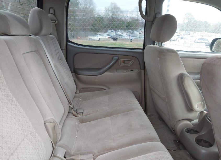 Photo 8 of 2006 Toyota Tundra SR5 V8 (VIN 5TBDT44166S543984)