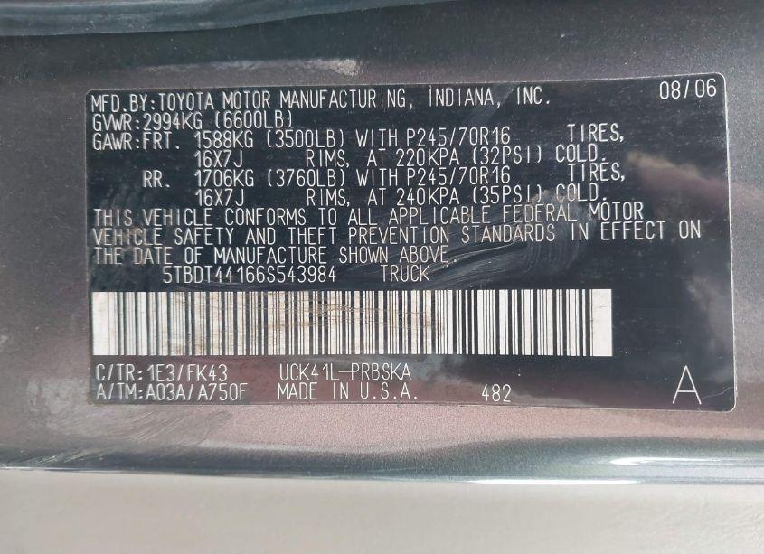 Photo 9 of 2006 Toyota Tundra SR5 V8 (VIN 5TBDT44166S543984)