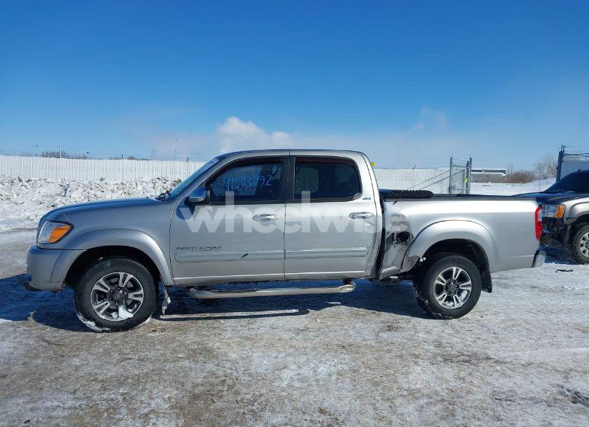 Photo 14 of 2006 Toyota Tundra SR5 V8 (VIN 5TBDT44166S546559)