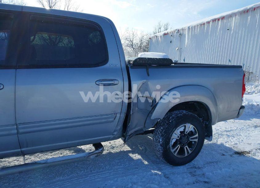 Photo 6 of 2006 Toyota Tundra SR5 V8 (VIN 5TBDT44166S546559)