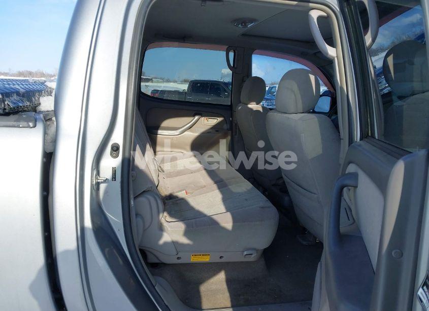 Photo 8 of 2006 Toyota Tundra SR5 V8 (VIN 5TBDT44166S546559)