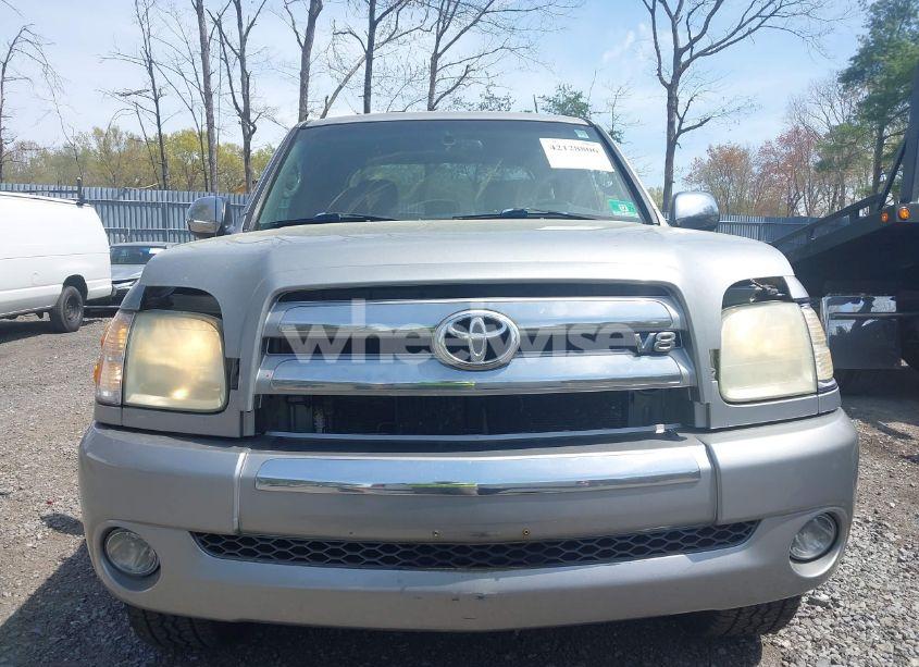 Photo 12 of 2004 Toyota Tundra SR5 V8 (VIN 5TBDT44174S434897)