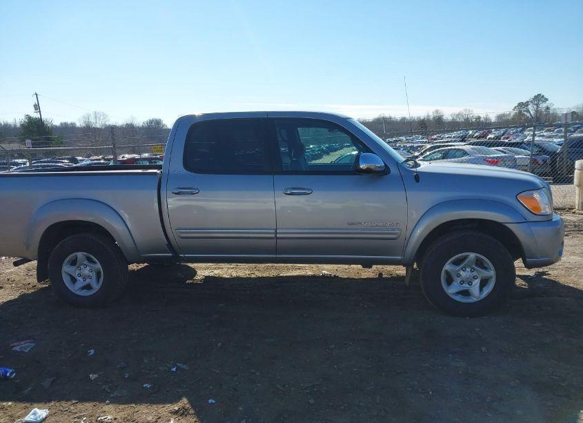 Photo 14 of 2006 Toyota Tundra SR5 V8 (VIN 5TBDT44176S517877)