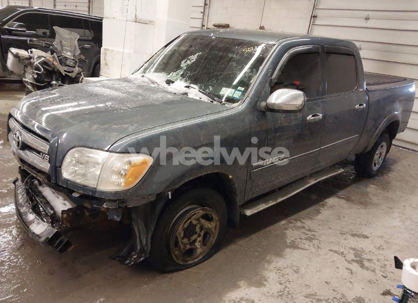 Photo 2 of 2006 Toyota Tundra SR5 V8 (VIN 5TBDT44176S527325)