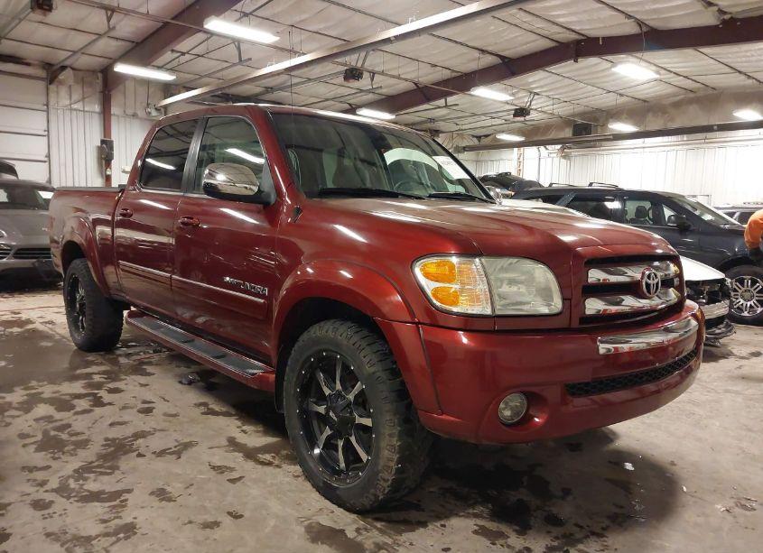 2004 Toyota Tundra SR5 V8 (VIN 5TBDT44184S446783) main photo